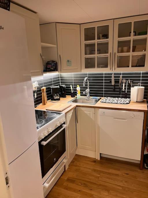 Cozy 1 Bedr Close To Everything! Appartement *